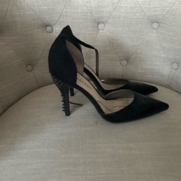 Sam & Libby ankle strap pumps - Picture 2 of 3